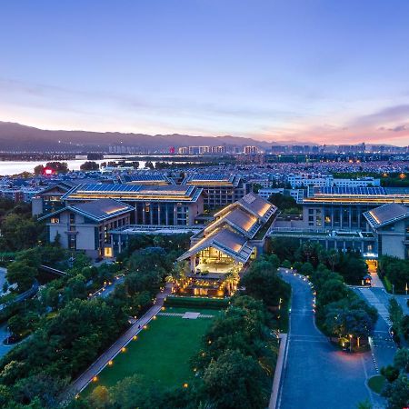 Intercontinental Kunming By Ihg Hotel Exterior photo