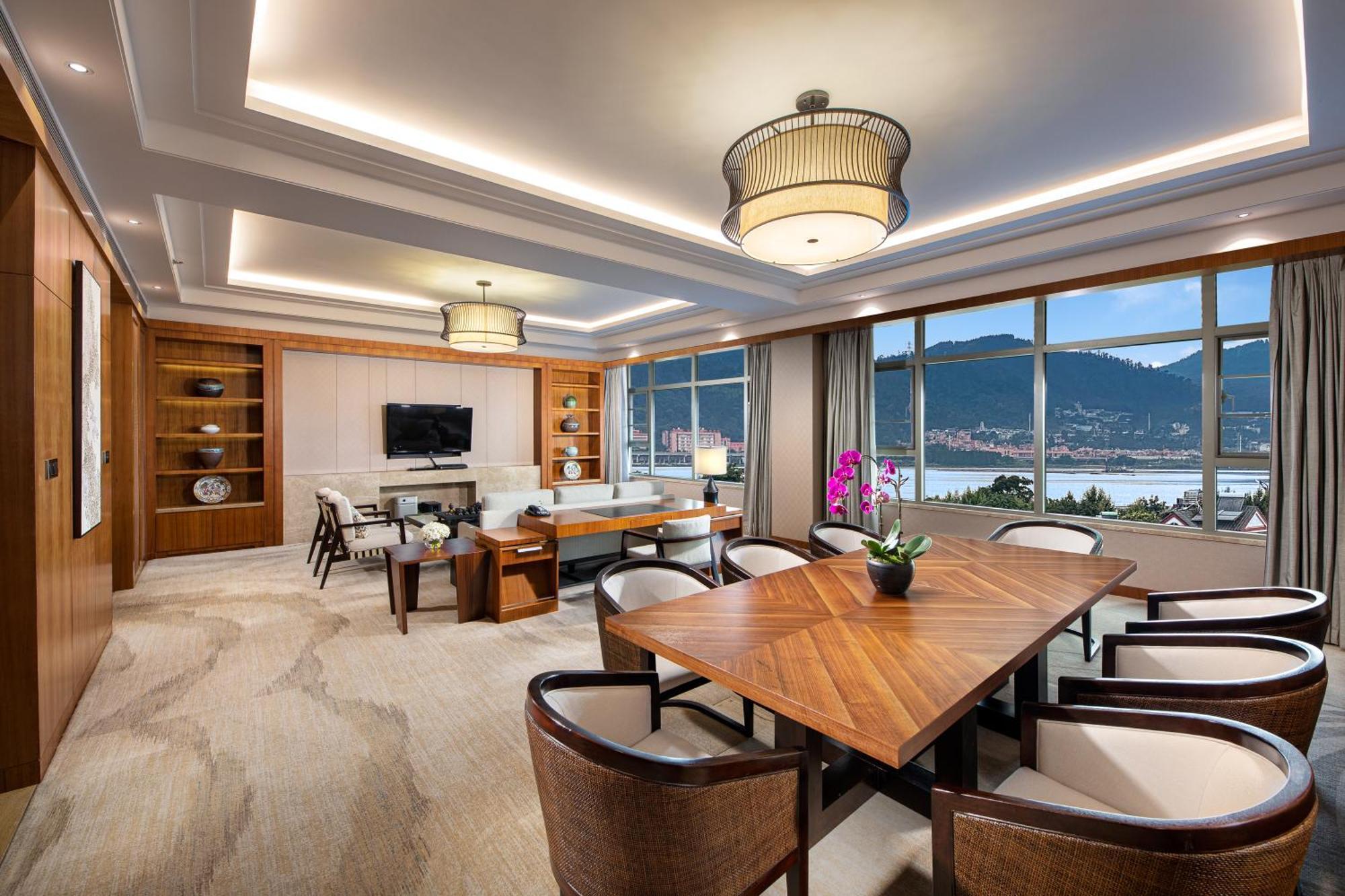 Intercontinental Kunming By Ihg Hotel Exterior photo